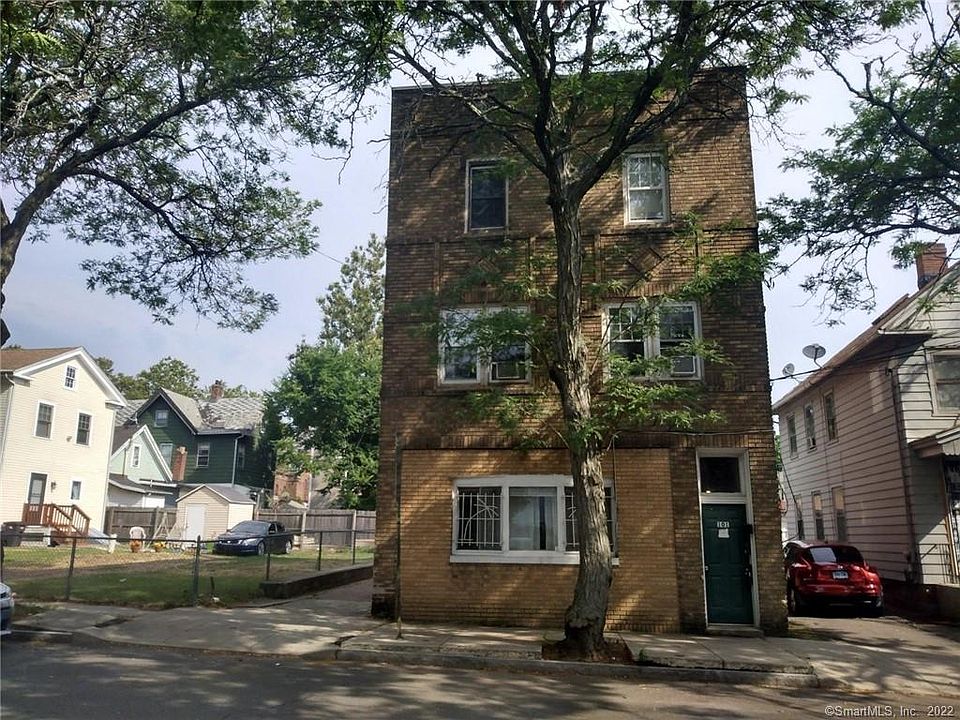 1st image of 101 Carlisle St