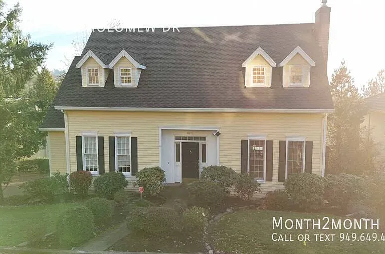9021 NW Bartholomew Dr — Photo 46