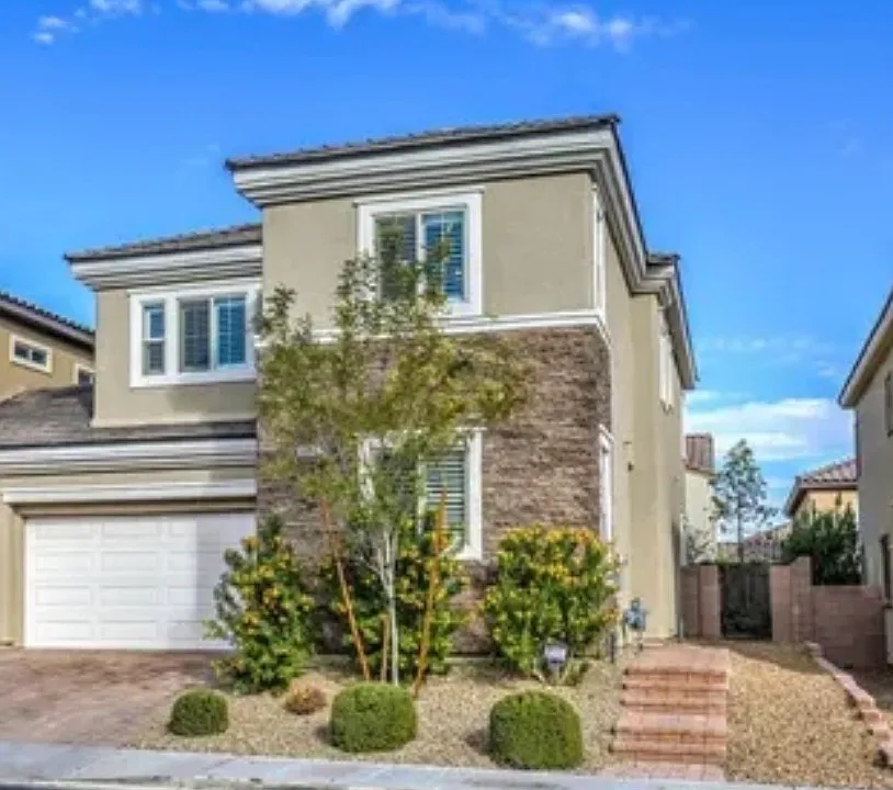 5846 Amber Mesa St