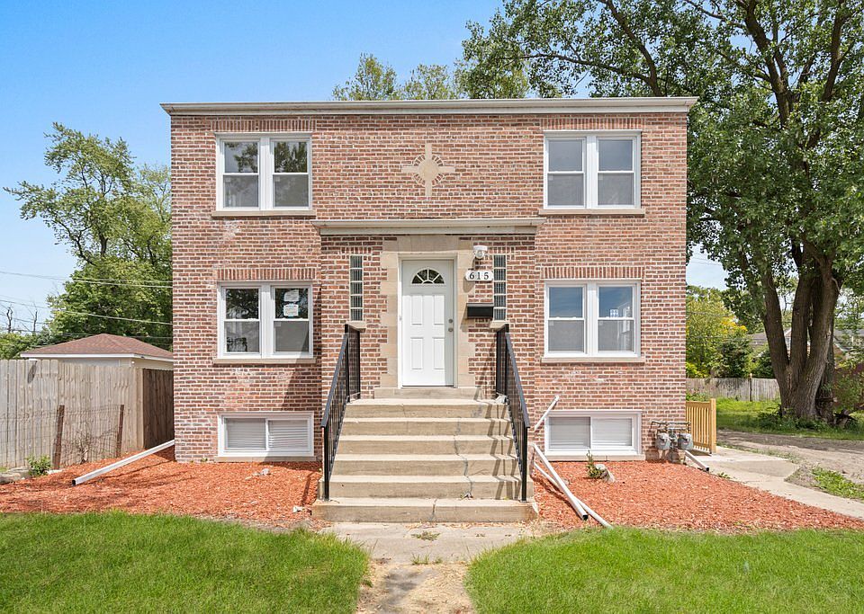 1st image of 615 S Halsted St