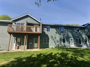 5974 Fernwood St, Shoreview, MN 55126