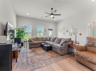 3134 Holly St, Zachary, LA 70791