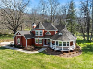223 Fairway Ter, Canton, NC 28716