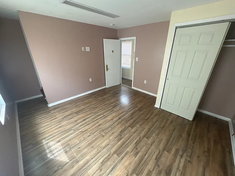 349 Scott St #1 — Photo 3