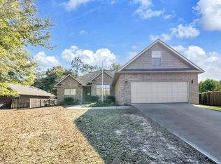 673 Red Fern Rd, Crestview, FL 32536