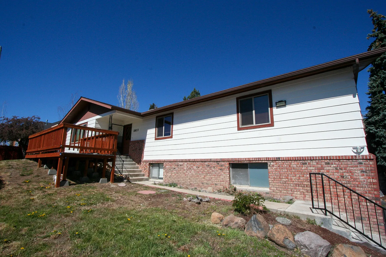 1803 N Eldorado Ave photo 1