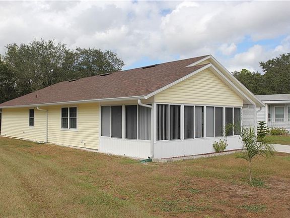 3rd image of 7047 Tamarind Dr
