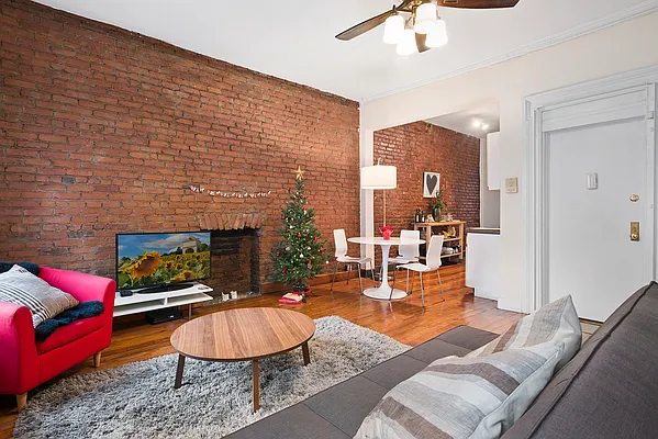 Rented by Brown Harris Stevens | media 11