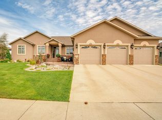 3119 Clairmont Rd, Bismarck, ND 58503