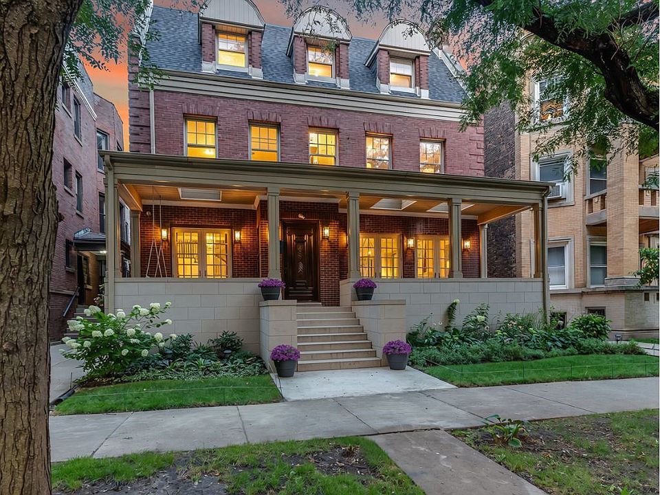 1st image of 5421 S Hyde Park Blvd