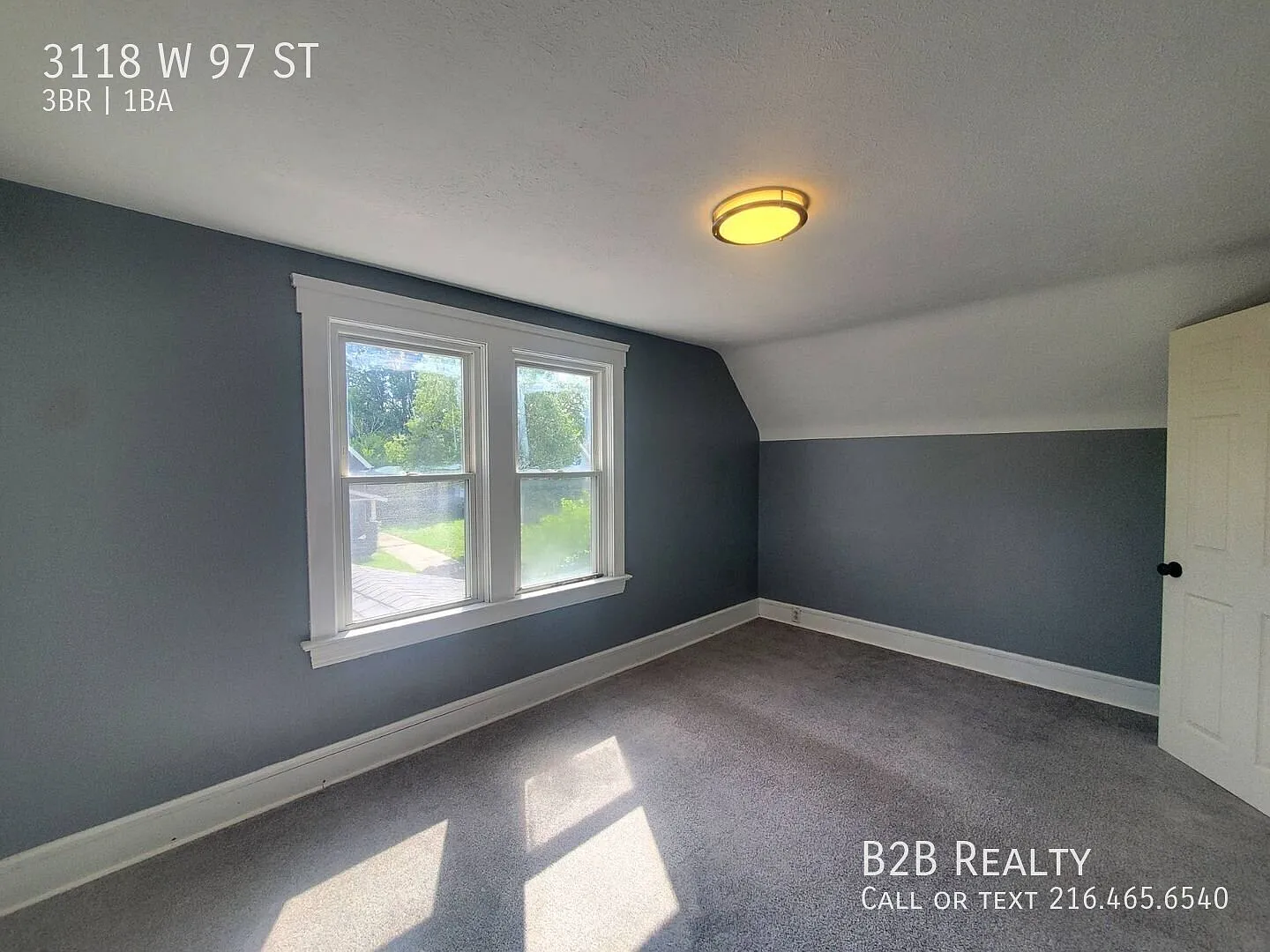 Charming 3-Bedroom Property in Prime Location — Photo 3
