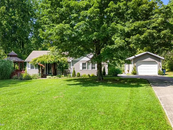 3101 Smith Ln, Lagrange, KY 40031