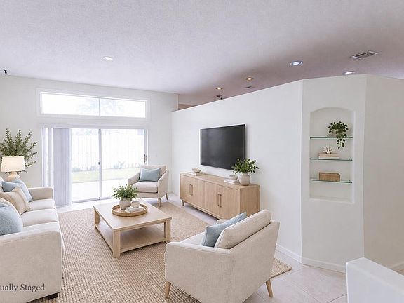 4th image of 6788 Las Colinas St