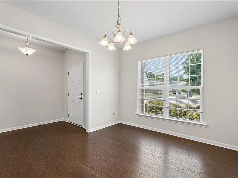 5740 Wheeler Ridge Rd — Photo 3
