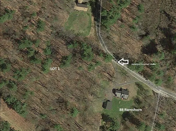 1 Ramshorn Rd, Dudley, MA 01571