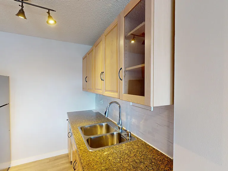 5D 17th Ave SW #515 — Photo 9