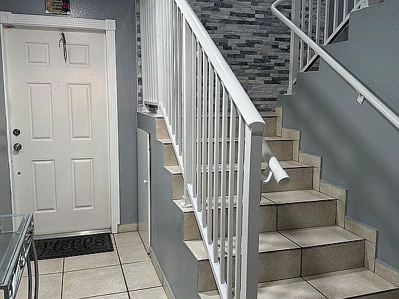 4th image of 17322 NW 74th Ave APT 202