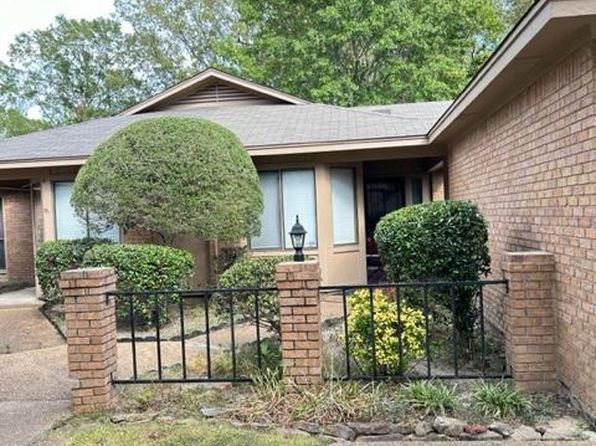 86 Shore Dr #86, Clinton, MS 39056
