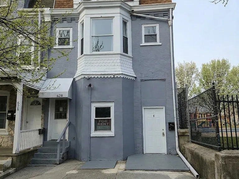 628 N 6th St #1 — Photo 1