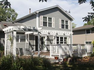 4007 New Haven Ave, Arlington Heights, IL 60004