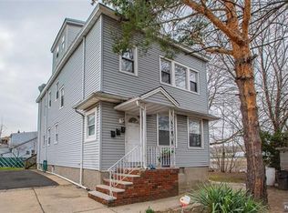 36 Parkway, Wallington, NJ 07057