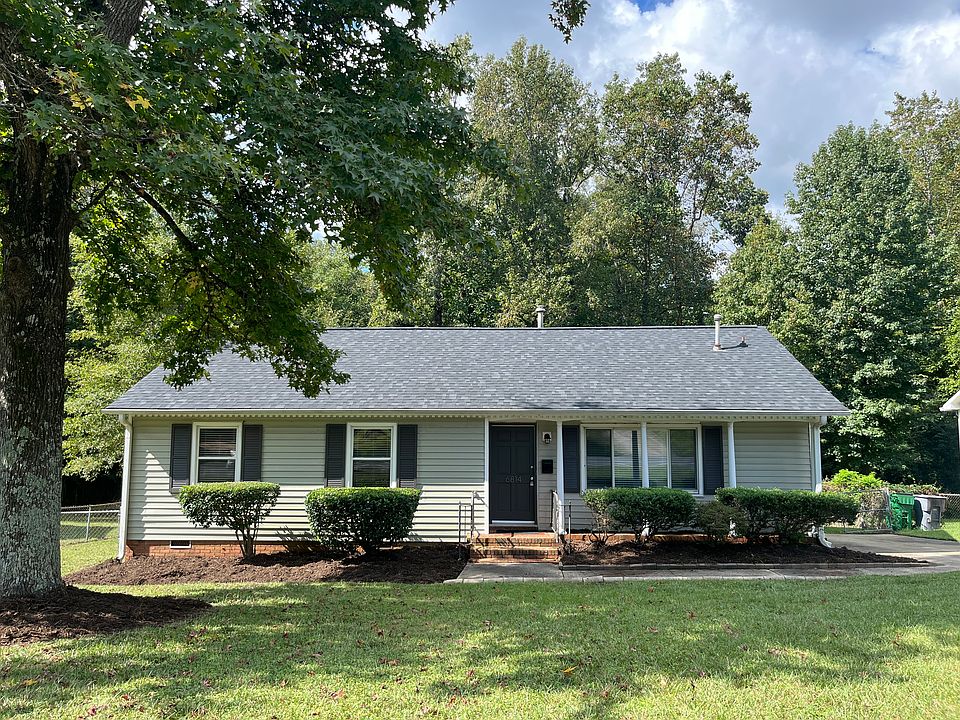1st image of 6814 Barrington Dr