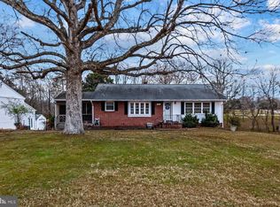 12605 Five Mile Rd, Fredericksburg, VA 22407