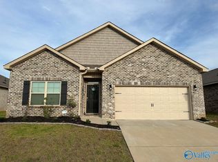 319 Ivyleaf Dr NW, Madison, AL 35757