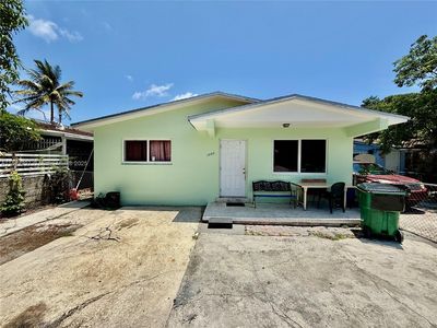 1060 NW 24th St, Miami, FL, 33127