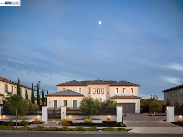 919 Connemara Ct, Danville, CA 94506
