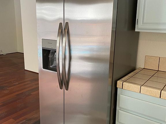 4th image of 5222 Rooster Dr