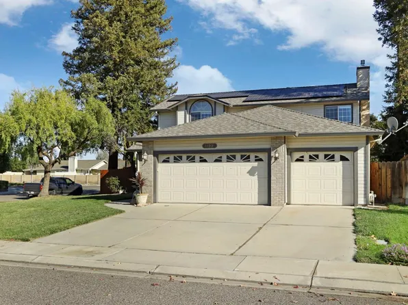 1122 Zumstein Ct, Ripon, CA 95366