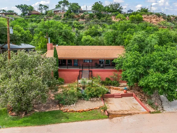 146 Pony Express Trl, Lubbock, TX 79404