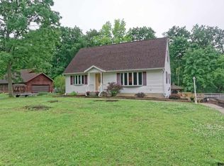 61 Timber Dr, Waterford, NY 12188