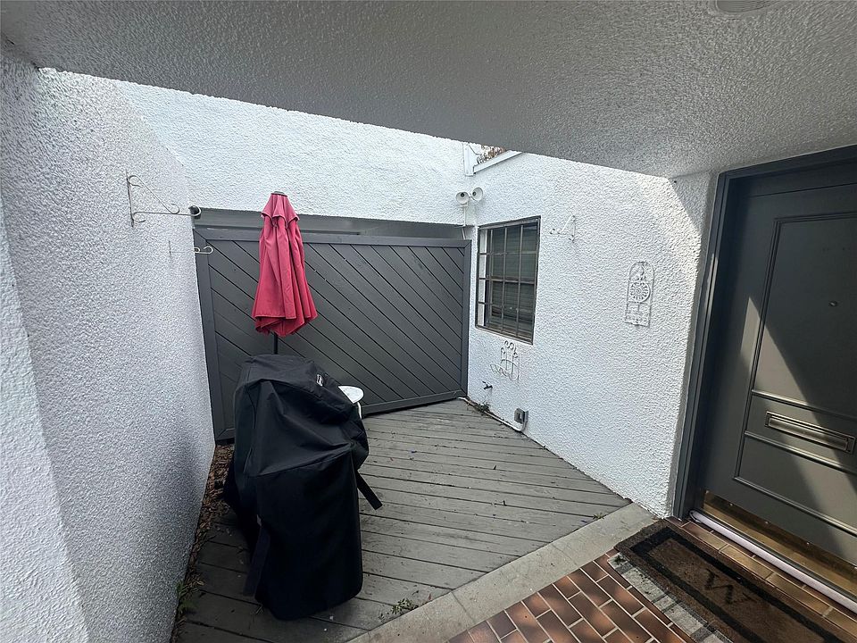 1st image of 14115 Cypress Circle #14115