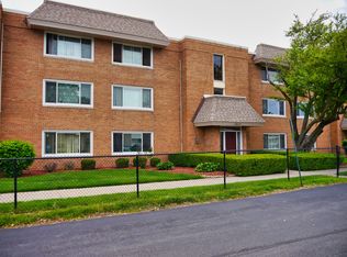 3817 W 123rd St APT 104, Alsip, IL 60803