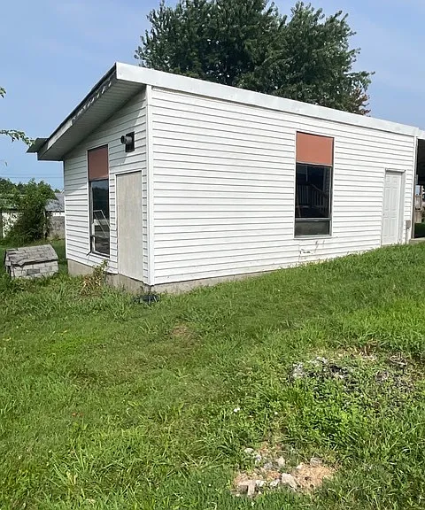 308 Apple Ave — Photo 9
