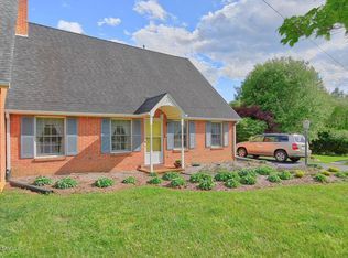 75 Scattergood Dr NE, Christiansburg, VA
