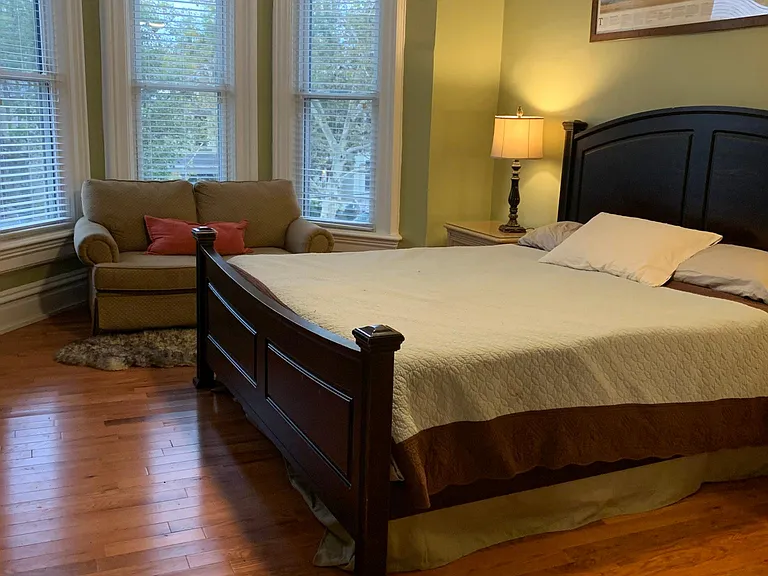 Primary bedroom is same size as living room below and features a bay window