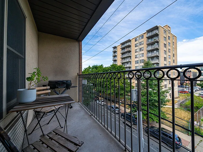 204 Jackson St #6 — Photo 14