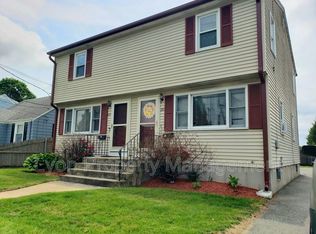 291 Columbus Ave, Pawtucket, RI 02861