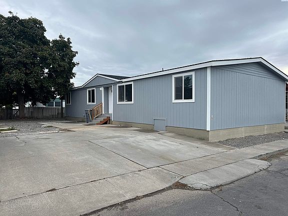 2nd image of 50 Apollo Blvd
