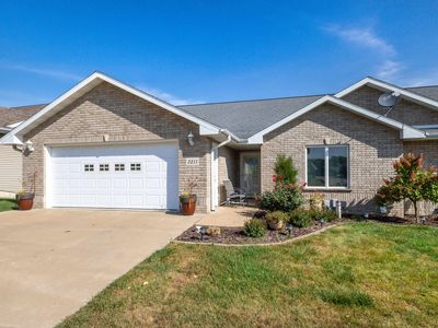 3211 N Cedar Ct, Dubuque, IA, 52003