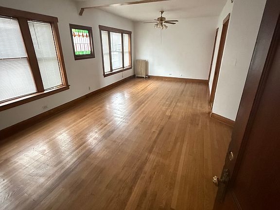 5th image of 4832 W Montrose Ave #4404-3N