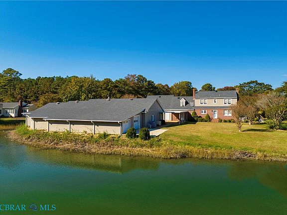 4th image of 364 Millers Ln