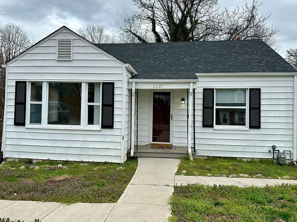 1st image of 1121 Askin St
