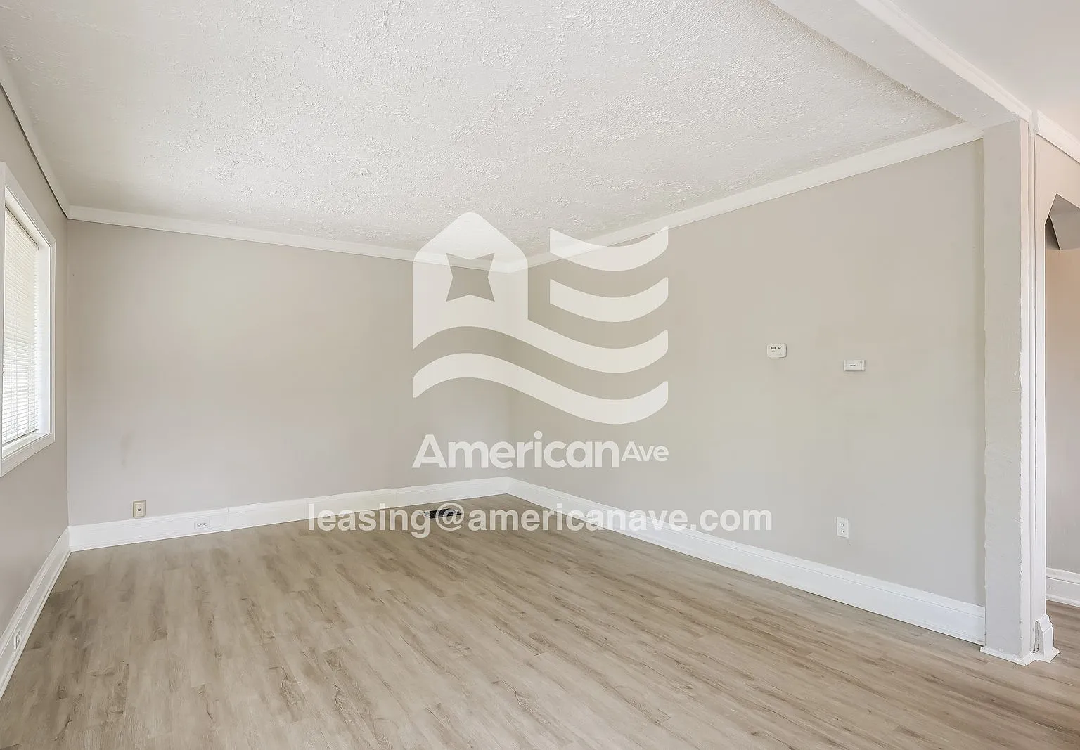 3 bed, 1.0 bath, 1556 sqft, $1,472 — Photo 2