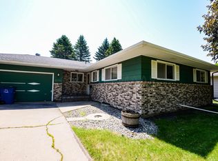 2130 18th St S, Moorhead, MN 56560