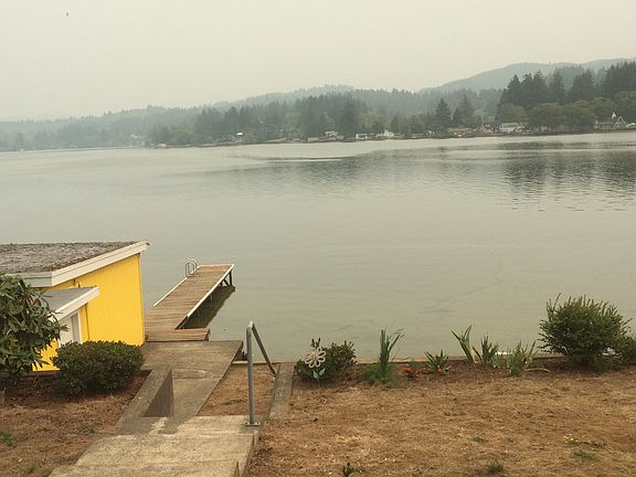 2nd image of 2864 NE Lake Dr