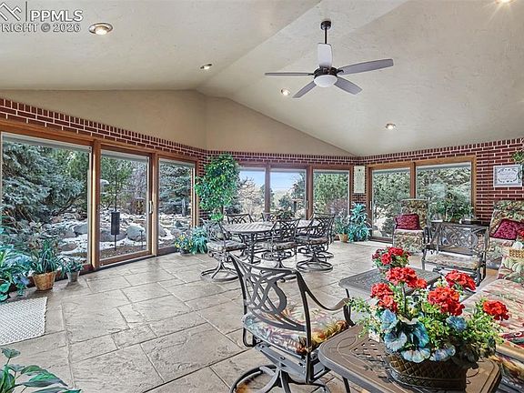 2nd image of 1124 Eagle Rock Rd